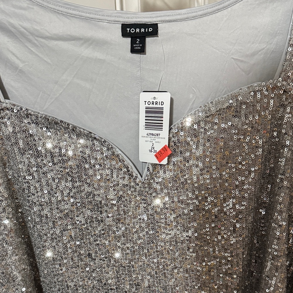 Silver Sequin Women's Top - Picture 2 of 4
